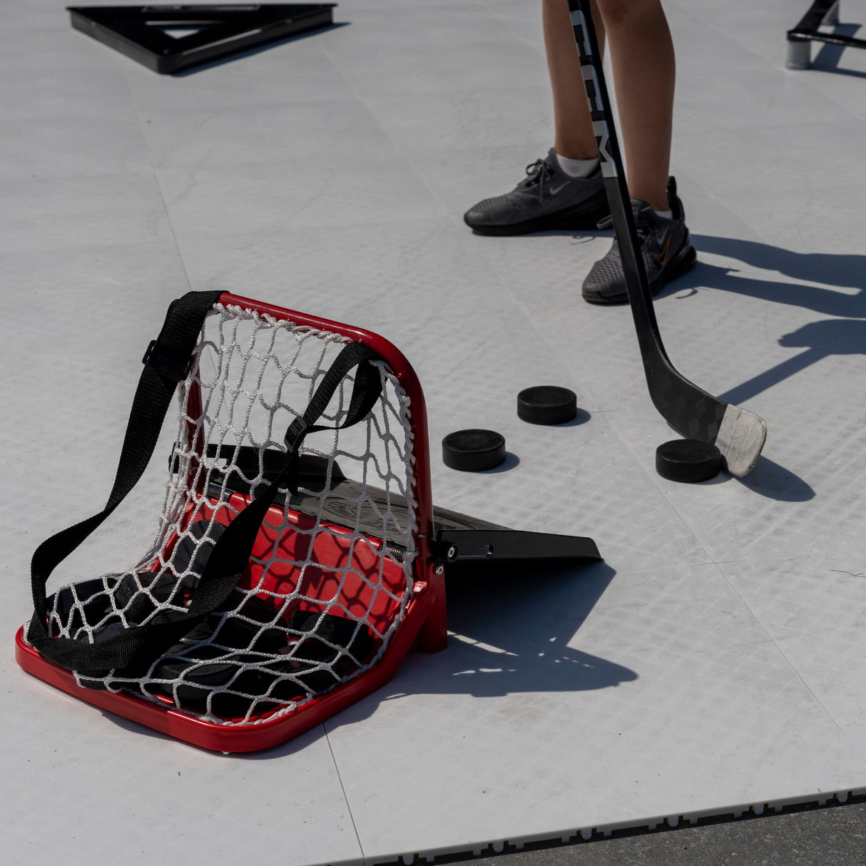 Extreme Hockey Sauce Catcher