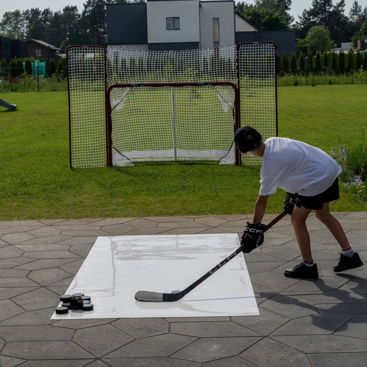 Extreme Hockey Roll-Up Shooting Pad 4'x8.5'